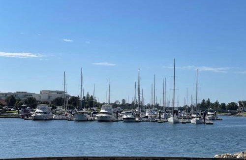 Glenelg North Apartment | beachfront apartment 5/22 Esplanades seaviews