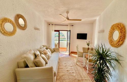 Ciutadella de Menorca Apartment | Beachfront Apartment in Cala Morell