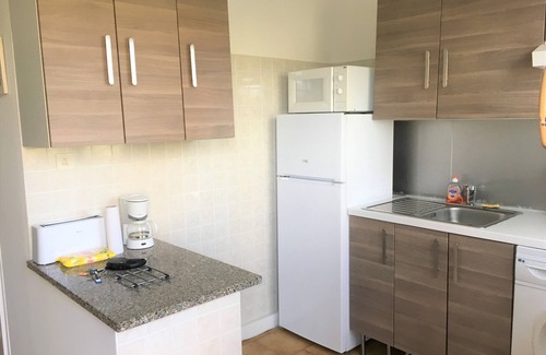 Residences du Golfe de Lava Apartment | Beachfront apartment residence.