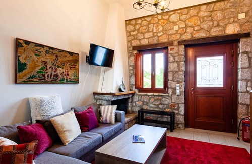 Paralio Astros House | Beachfront Astros Villa - Dukes Seaside Retreat