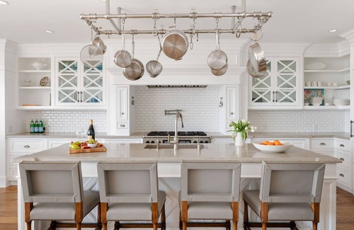 Ventura House | Beachfront at Seacliff