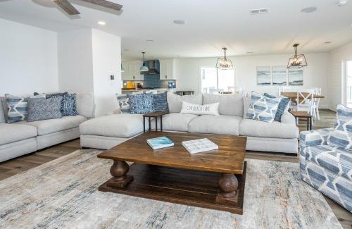 North Topsail Beach House | Beachfront Bliss
