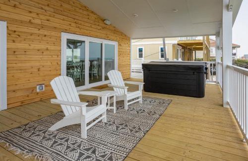 North Topsail Beach House | Beachfront Bliss