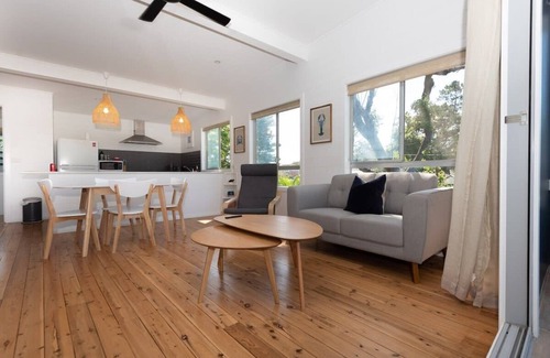 Broulee House | Beachfront Bliss - Broulee