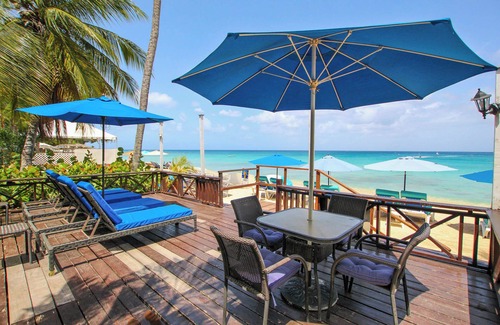 Old Trees Bay Apartment | Beachfront Bliss - Bora Bora Lower