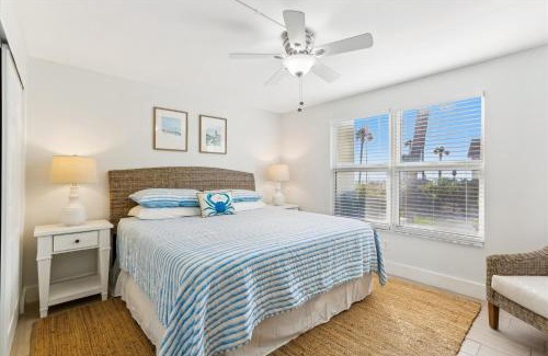 Crescent Beach House | Beachfront Bliss Luxe 2BD Condo Pool & Adventure