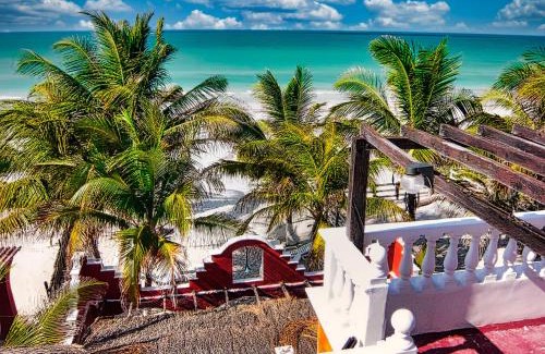El Cuyo Cabin | Beachfront Casa Maya Lodge