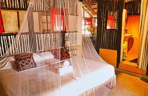 El Cuyo Cabin | Beachfront Casa Maya Lodge