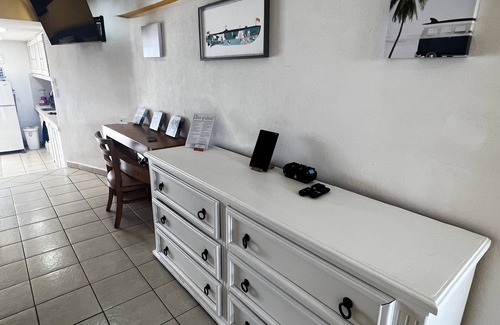 South Hotel Zone Condo | Beachfront condohotel floor 14th.