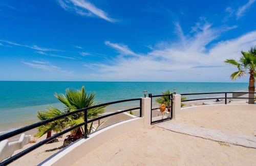 Villas de Las Palmas House | Beachfront condo for rent in Villas de Las Palmas San Felipe