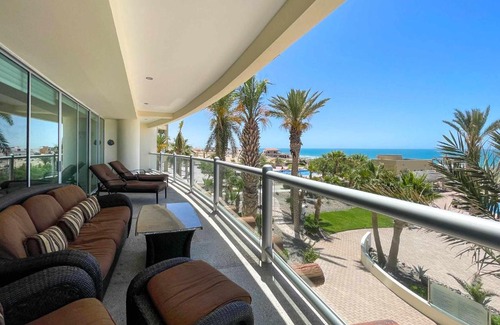 Puerto Penasco House | Beachfront Condo with Pools & Beach #202