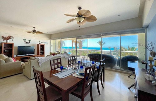 Puerto Penasco House | Beachfront Condo with Pools & Beach #202