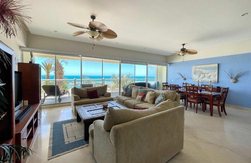 Puerto Penasco House | Beachfront Condo with Pools & Beach #202