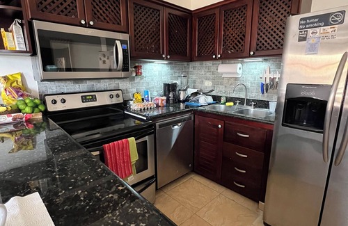 Barrio Los Villalobos Condo | Beachfront condo with rooftop patio and amazing views in the heart of Jaco .