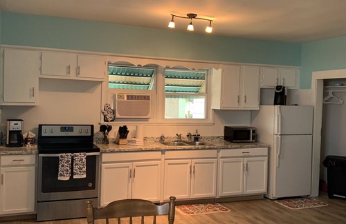 Willoughby Spit Cottage | Beachfront Cottage Best Location in Ocean View! by RedAwning