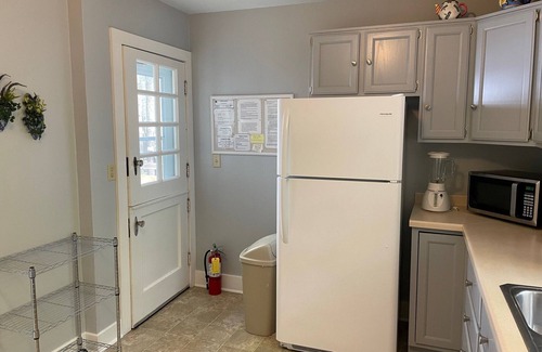 Sturgeon Bay House | Beachfront Cottage with Rustic Charm and Beautiful Sunsets in Sturgeon Bay