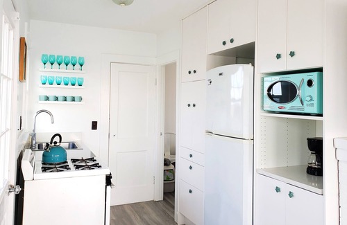 North Truro Cottage | Beachfront Days' Cottages Updated with Modern Luxuries