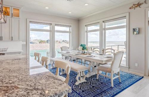 Spanish Grant House | Beachfront Dream Home Views Elevator 2 Kings