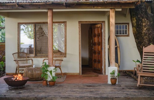 Garza House | Beachfront Eco Private Cabina