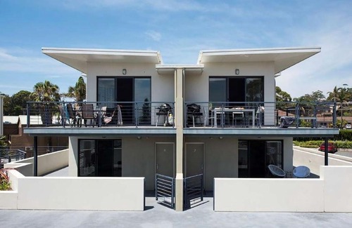 Mollymook Apartment | Beachfront Eight