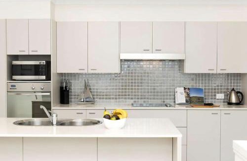Mollymook Apartment | Beachfront Eight