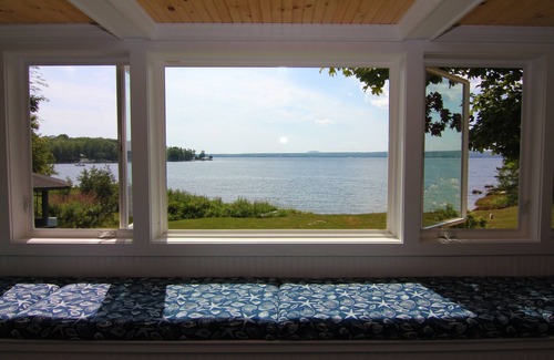 Trenton House | Beachfront Getaway: Acadia & Bar Harbor, A/C, Fire Pit, Gazebo-New for 2025.