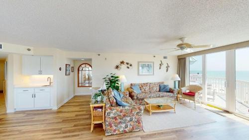 Litchfield by the Sea House | Beachfront Haven 2BR Retreat Litchfield By the Sea