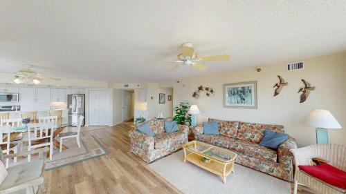 Litchfield by the Sea House | Beachfront Haven 2BR Retreat Litchfield By the Sea