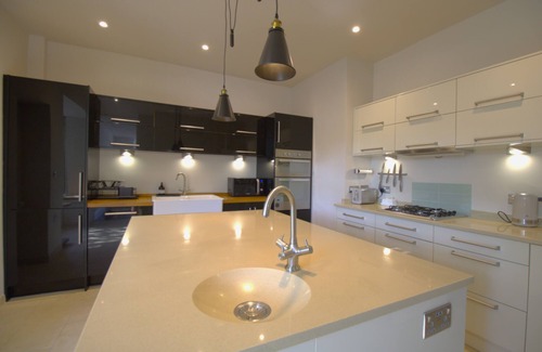 Combe Martin Villa | Beachfront Luxury Edwardian Retreat With Seaview