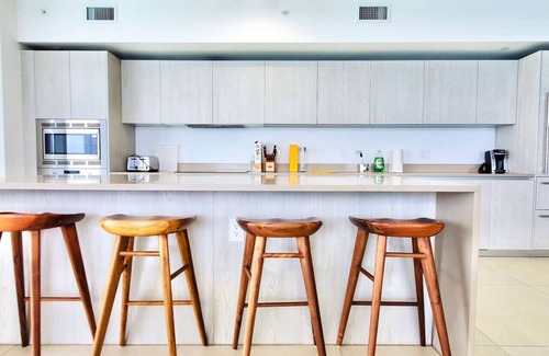 Hollywood South Central Beach Apartment | BeachFront Luxury Hotel | 3B OceanView Hyde Resort
