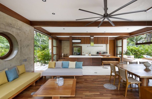 Playa Hermosa Cobano Villa | Beachfront Luxury Villa in Playa Hermosa "Medusa"