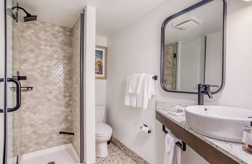 Lincoln City Hotel | Beachfront Manor Hotel
