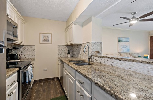 Estate Golden Rock Condo | Beachfront, Oceanfront Beautiful Remodeled condo on Sugar Beach