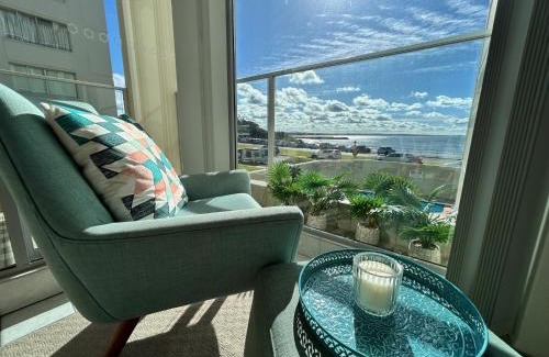 Forster Apartment | Beachfront Oceanic 5