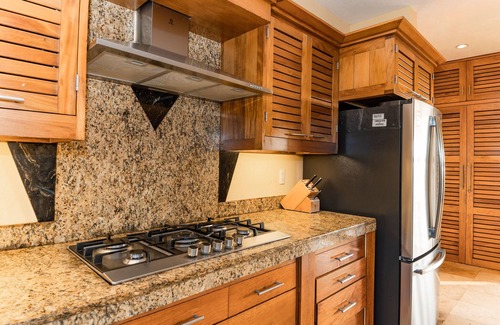 Santa Maria Colotepec Villa | Beachfront Open-Air Oasis