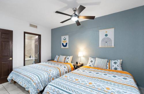 Sandy Beach House | BeachFront Penthouse HeatedPool Sonoran SeaResort