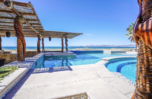 La Paz Villa | BEACHFRONT, PRIVATE POOL, GOLF, Concierge, Daily Maid and Chef-Meal Services at Paraiso del Mar