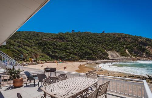 Victoria Bay Apartment | Beachfront property, Victoria Bay, Garden route