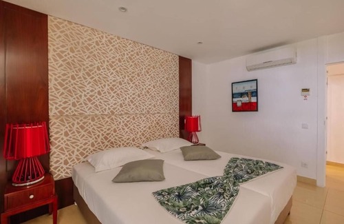 Oura Hotel | Beachfront Retreat! 1BR Apartments Next to Praia da Oura, Parking | 4 Units