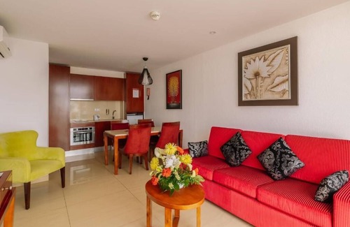 Oura Hotel | Beachfront Retreat! 1BR Apartments Next to Praia da Oura, Parking | 4 Units