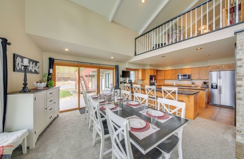 Sandpoint House | Beachfront Sagle Retreat w/Boat Dock & Lift