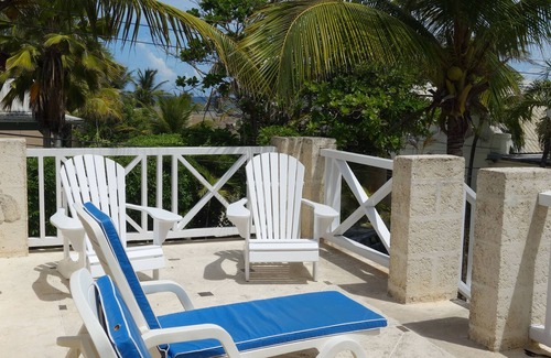 Silver Sands Apartment | Beachfront Seaside Cottage stretching over two floors