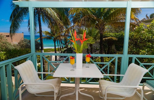Silver Sands Apartment | Beachfront Studio on upper floor at the Inchcape Seaside Villas estate