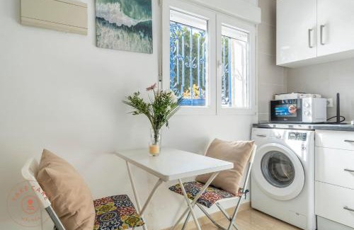 Playas del Palo Apartment | Beachfront studio, el Palo - TCM