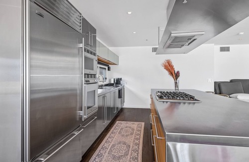 Marina Peninsula House | BeachFront Sunshine Paradise house