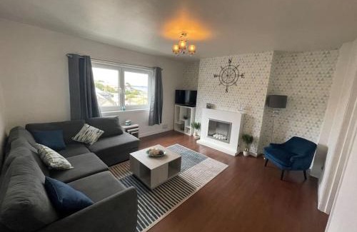Fisherrow Apartment | Beachfront Treasure