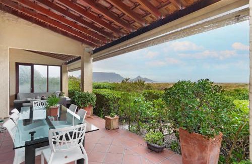 Sunset Beach Villa | Beachfront Tuscan Villa Sunset Beach