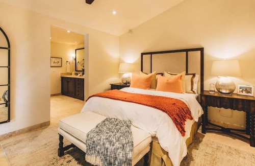 Los Frailes House | Beachfront+Ultra Luxury Casa Bellamar@East Cape!
