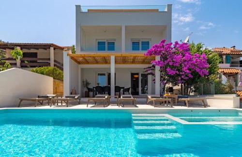 Rogoznica Villa | Beachfront Villa Larisa with Whirlpool, Media room