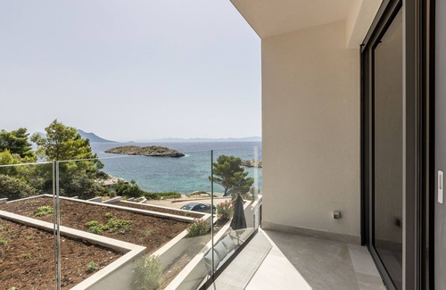 Orebic Villa | Beachfront villa Luce with seaview and pool